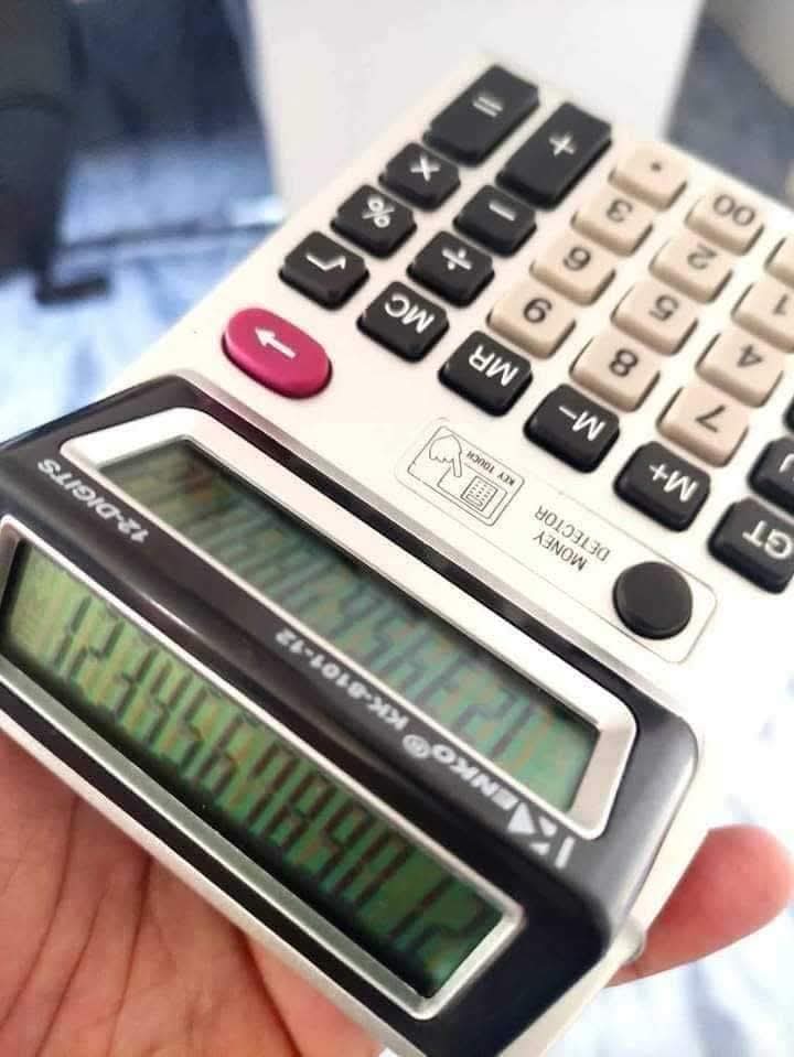 📱Calculadora con luz ultravioleta📱